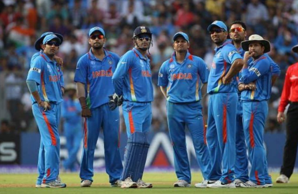 भारत के लगातार 2 मैच हारने के बाद राहुल द्रविड़ की कोचिंग पर भड़का सौरव गांगुली का करीबी खिलाड़ी