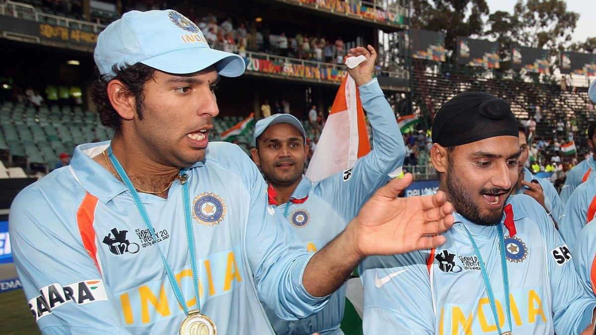 धोनी की जगह युवराज की कप्तानी पर बोले हरभजन, कहा- 'अगर युवराज सिंह टीम इंडिया के कप्तान होते तो मेरा करियर और...'