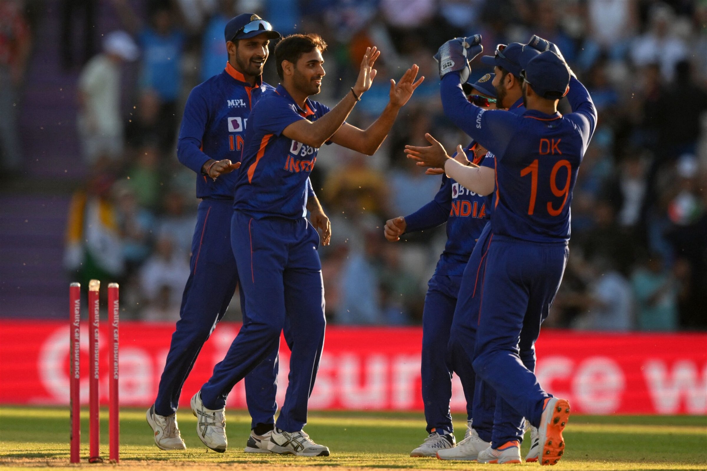 IND vs ENG: कोहली, पंत और बुमराह की वापसी पर इन खिलाड़ियों का कटा टीम से पत्ता, दूसरे टी20 से हुए बाहर