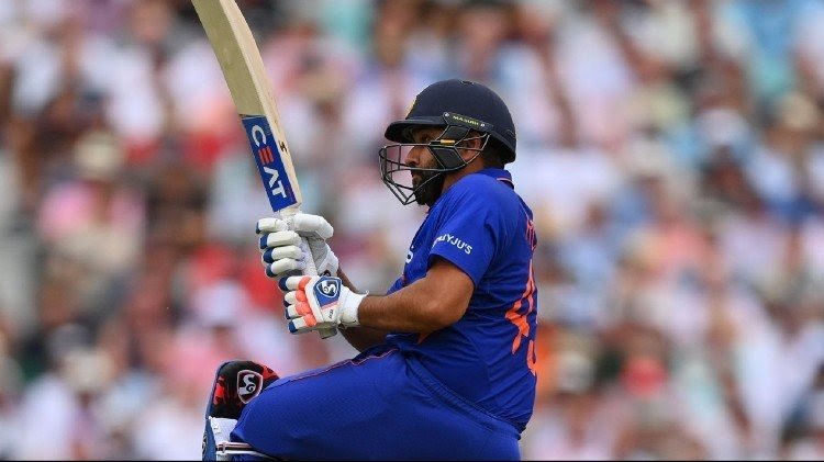 अंतरराष्ट्रीय क्रिकेट से संन्यास से पहले Rohit Sharma तोड़ सकते हैं यह पांच बड़े रिकॉर्ड