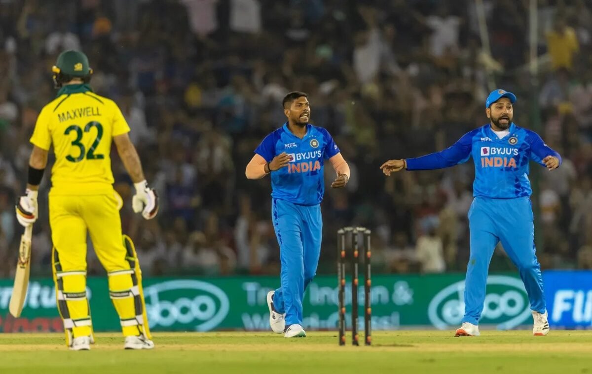 रोहित शर्मा की इस एक गलती की वजह से 208 रन बनाकर भी हार गया भारत, एशिया कप से ही दोहराते आ रहे वही मिस्टेक