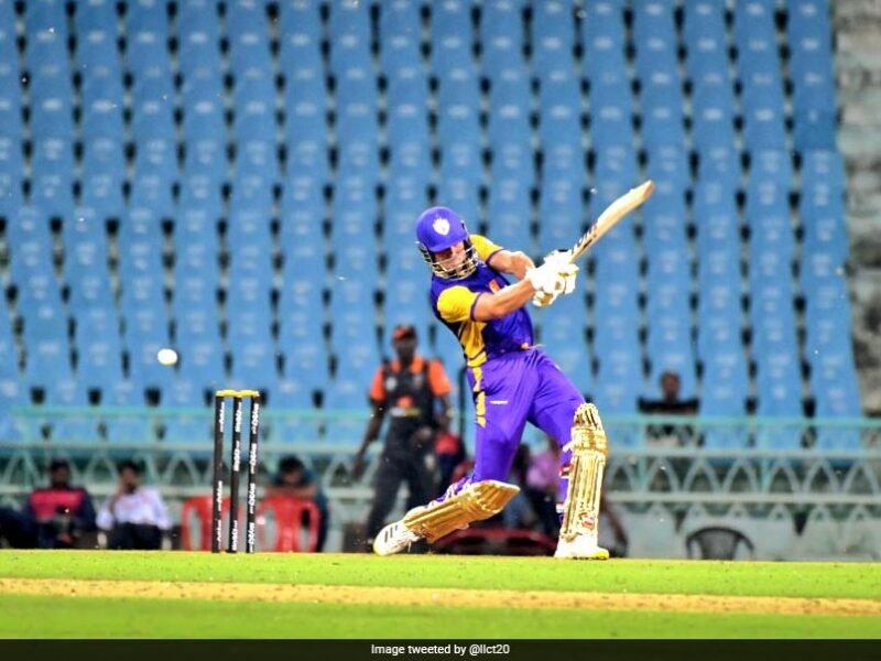 मोहम्मद कैफ के बाद इरफान और युसूफ पठान ने दिखाया युवाओं वाला जोश, 3 विकेट से हारी हरभजन सिंह की टीम