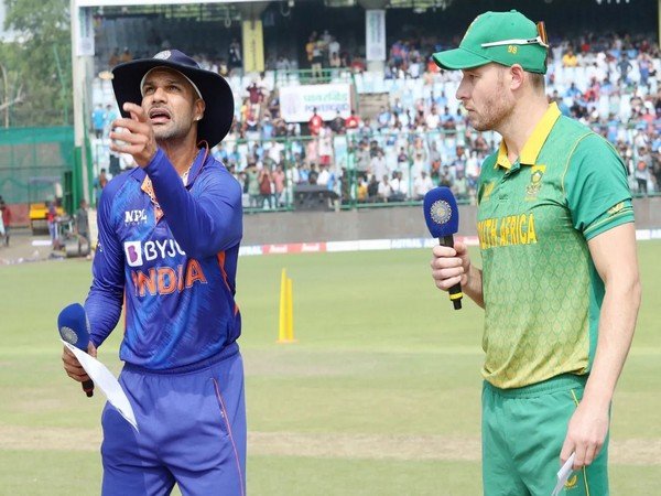 डेविड मिलर ने बताया क्यों केशव महाराज और टेम्बा को हटाकर उन्हें बनाया गया है तीसरे वनडे में कप्तान