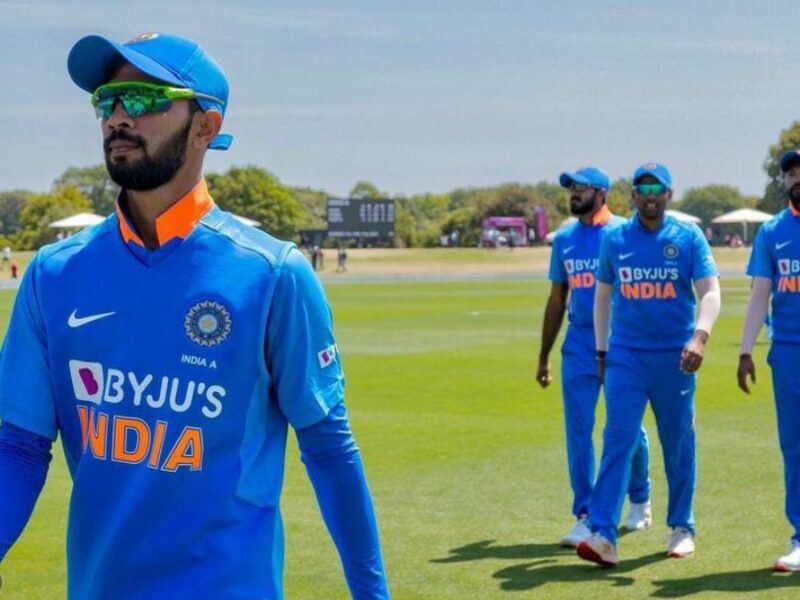BCCI सेंट्रल कॉन्ट्रैक्ट मिलने के बावजूद भी इन 3 खिलाड़ियों को भारतीय टीम में कभी नहीं मिलेगा मौका, बिना खेले उठाएंगे सैलरी