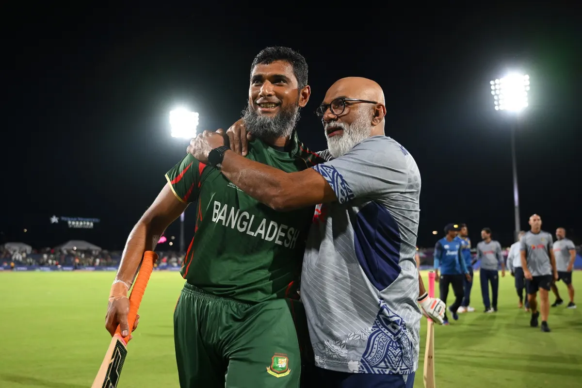 Chandika Hathurusingha and mahmdullah