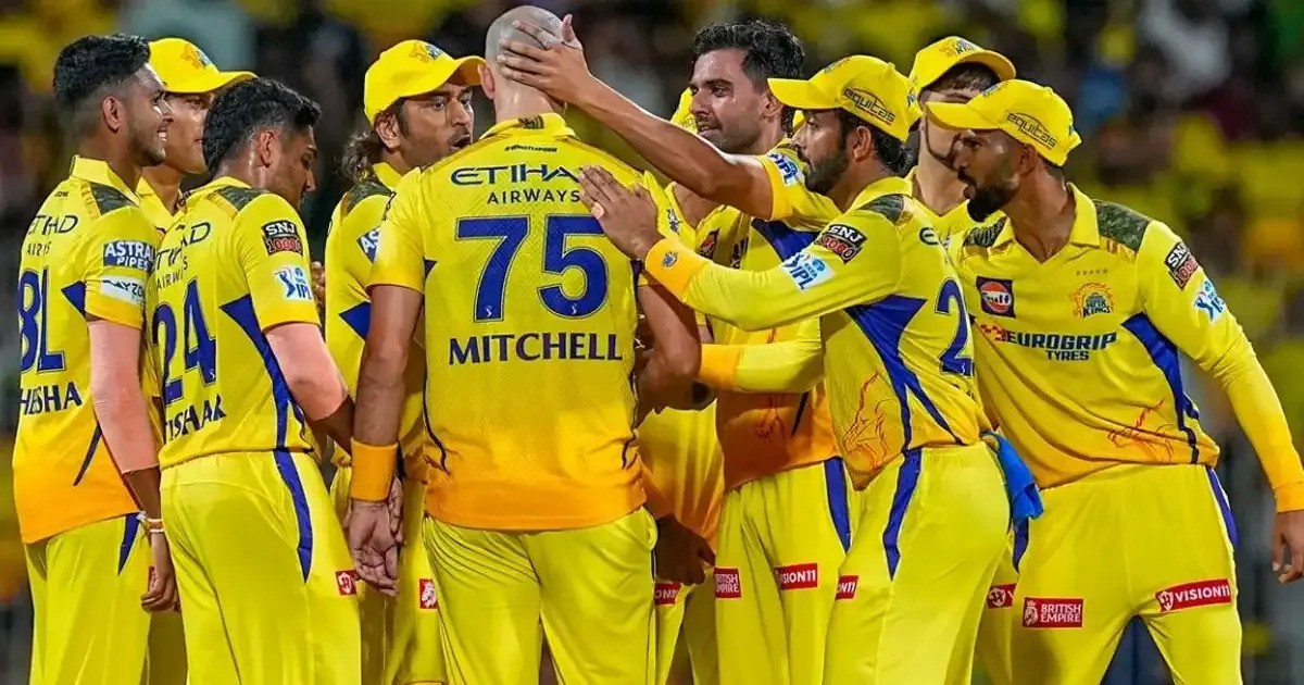 Chennai Super Kings और महेंद्र सिंह धोनी की टीम IPL 2025 के मेगा ऑक्शन के बाद कुछ ऐसी आ रही है नजर