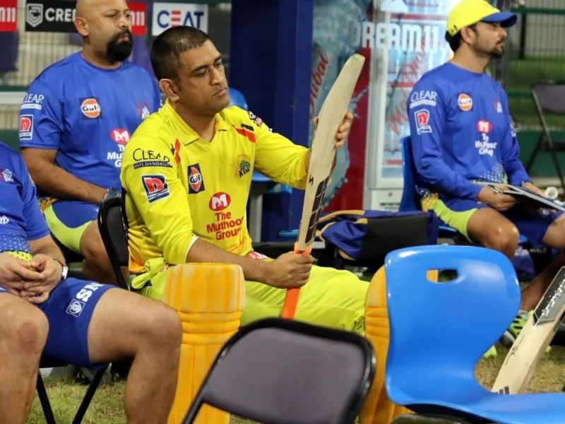 stephen fleming ON CSK dressing room