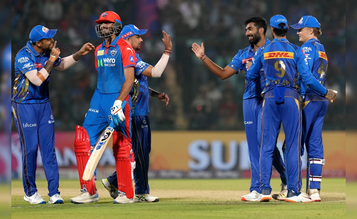 IPL 2025: मुंबई बनाम दिल्ली के बीच करो या मरो का मुकाबला हुआ रद्द तो यह टीम पहुंचेगी सीधे प्लेऑफ, बारिश बनेगा विलेन