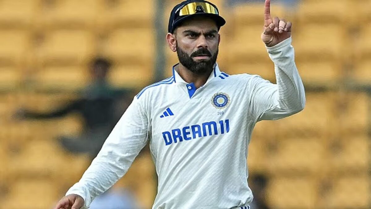 Virat Kohli के संन्यास के बाद खुलासा, अपने करियर में इन 3 खूंखार गेंदबाज से डरते हैं कोहली, इनके सामने नहीं करना चाहते बल्लेबाजी