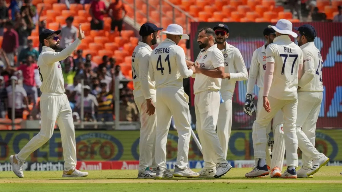 एक बल्ले से तो दूसरा गेंद से बरपाता है कहर, इंग्लैंड दौरे के लिए पहली बार भारतीय टेस्ट टीम में मिला मौका