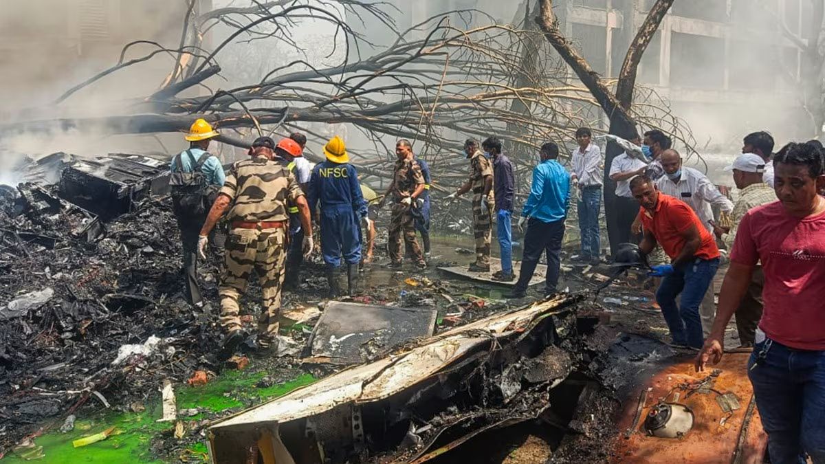 इस क्रिकेटर ने गंवाई Plane Crash में अपनी जान, बना था विवादित कप्तान, खत्म हो गया था खिलाड़ी का करियर