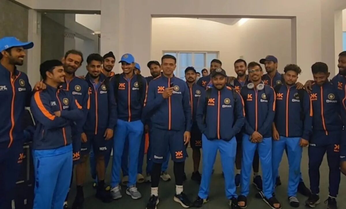 भारतीय टीम में एंट्री मिलते गर्लफ्रेंड को घुमाने-फिराने में व्यस्त रहता है यह भारतीय क्रिकेटर, भरी जवानी में बर्बाद हो रहा करियर
