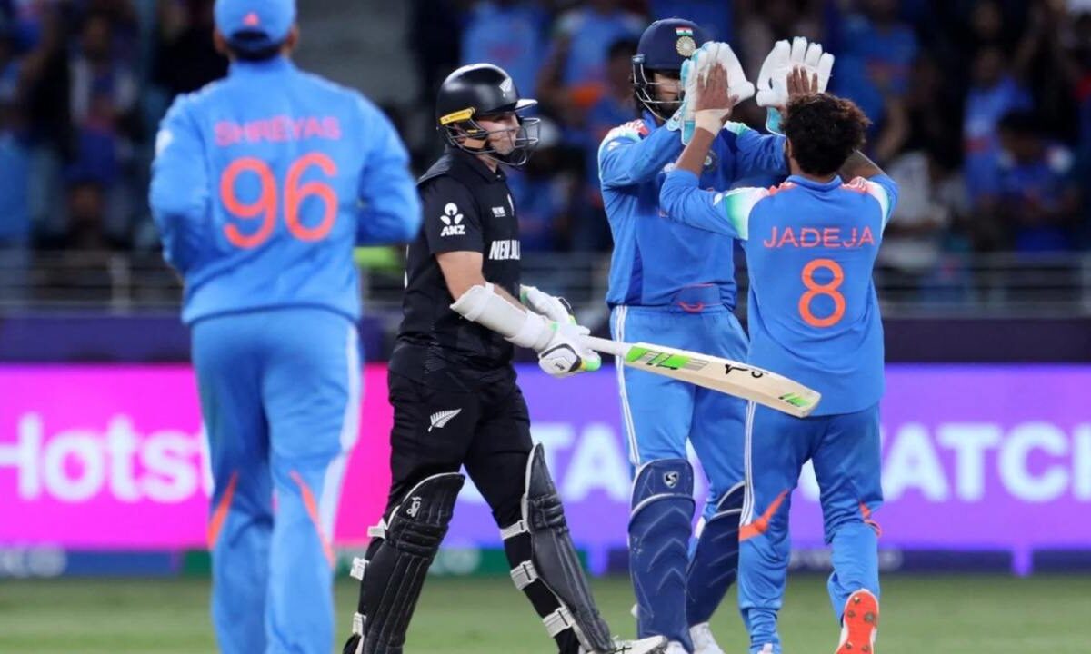 एशिया कप से पहले इस खिलाड़ी ने छोड़ा देश का साथ, स्कॉटलैंड टीम में हुआ शामिल, 17 टी20 खेलने के बाद अचानक लिया हैरानी वाला फैसला