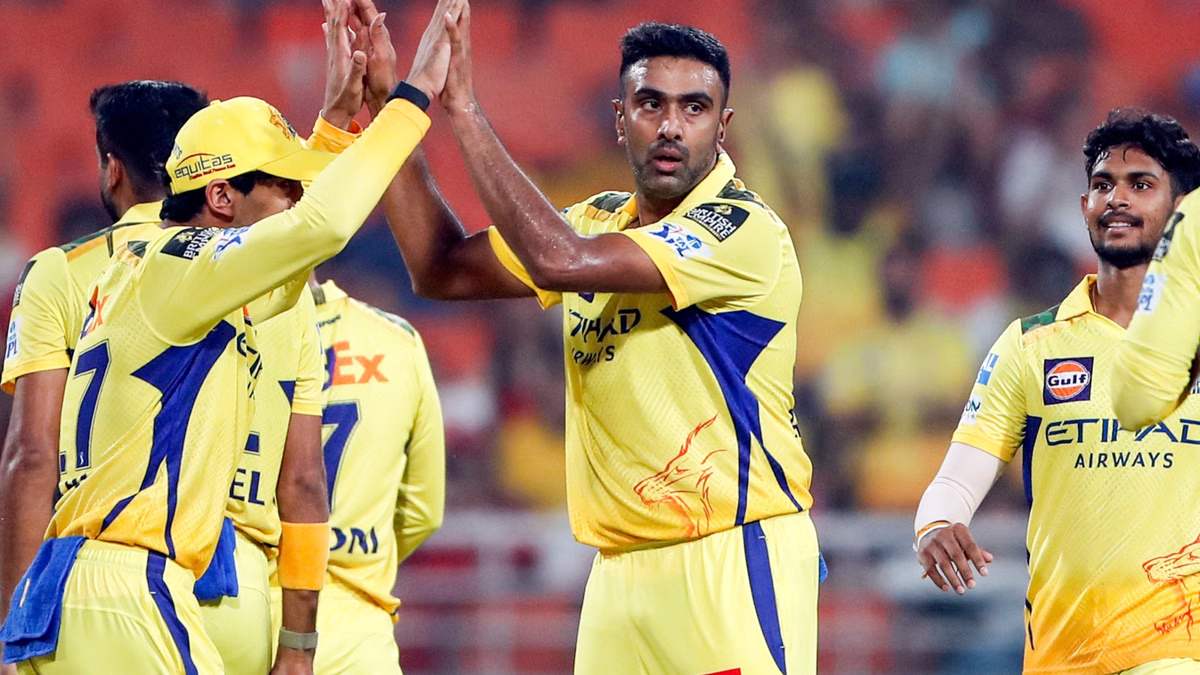 IPL 2026 से पहले अश्विन के बाद अब ये 4 खिलाड़ी करेंगे संन्यास का ऐलान! पहले नंबर पर है सबसे घातक बूढ़ा खिलाड़ी