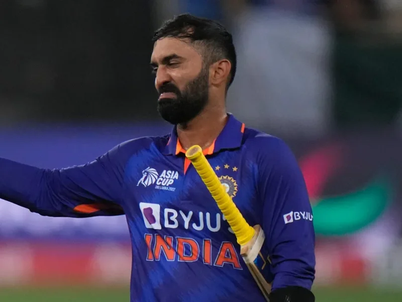Dinesh Karthik mistakes cost team india in hongkong sixes