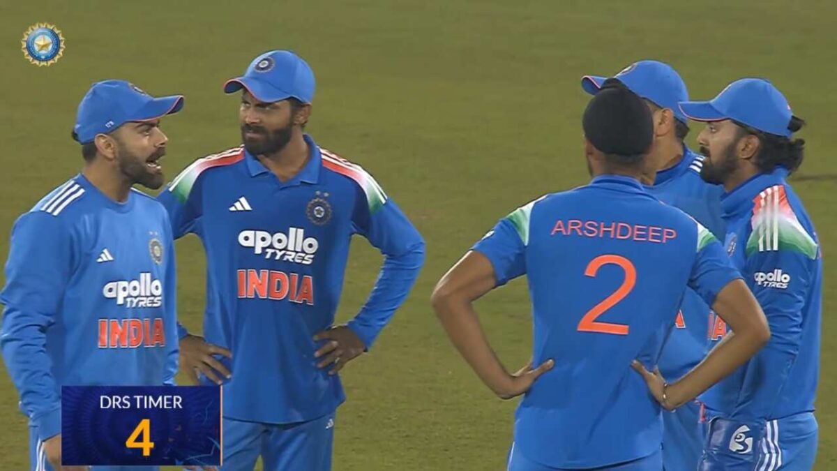 IND vs SA वनडे सीरीज के बीच भारतीय टीम के खिलाड़ी ने किया संन्यास का ऐलान, टीम में नहीं मिल रहा था मौका, भावुक होकर बोला अलविदा