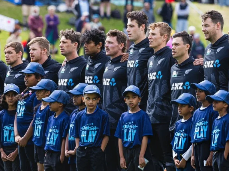 लगातार 3 एकतरफा हार के बाद न्यूजीलैंड ने बदल दी अपनी टीम, इन 2 खिलाड़ियों का कटा टीम से पत्ता, KKR स्टार को मौका