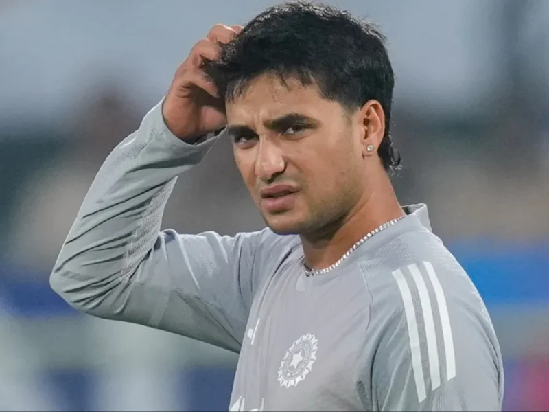 ICC T20 World Cup 2026 से पहले भारत के लिए आई बुरी खबर, अभिषेक शर्मा अस्पताल में भर्ती, पाकिस्तान के खिलाफ खेलना मुश्किल