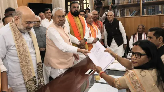 नीतीश कुमार