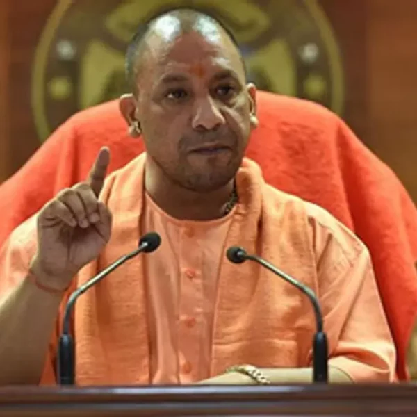 योगी सरकार ने रातों-रात किये कई IAS अधिकारियों के तबादले, 9 IAS अधिकारी का हुआ तबादला