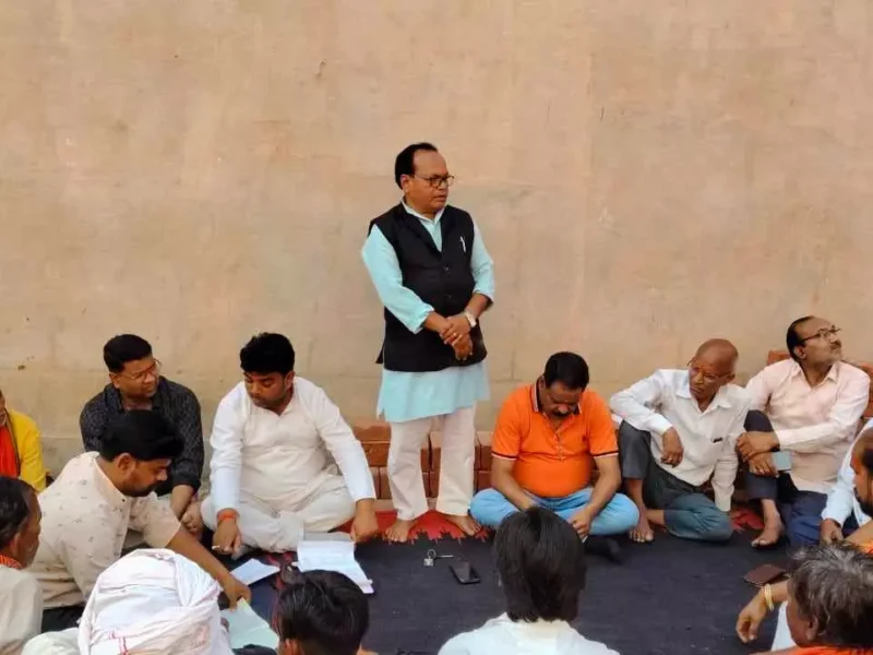 Sonbhadra: रामनवमी शोभायात्रा को ऐतिहासिक बनाने की तैयारी तेज, जेबीएस की बैठक में बनी व्यापक रणनीति