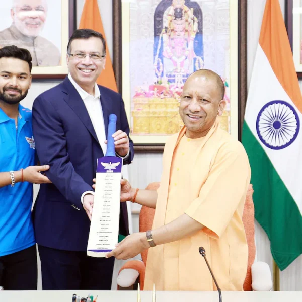 LSG vs DC मैच से पहले लखनऊ वालों को योगी आदित्यनाथ का तोहफा, मैच के बाद रात के 12:30 तक चलेगी मेट्रो और बसें