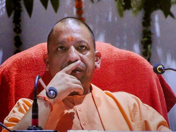 मुख्यमंत्री के खिलाफ आपत्तिजनक ट्वीट पर सियासी बवाल, सपा नेता पर दर्ज हुआ केस