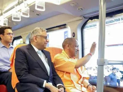 Yogi Adityanath का सख्त संदेश: फैक्ट्री संचालन में बाहरी हस्तक्षेप बर्दाश्त नहीं, औद्योगिक शांति सर्वोपरि