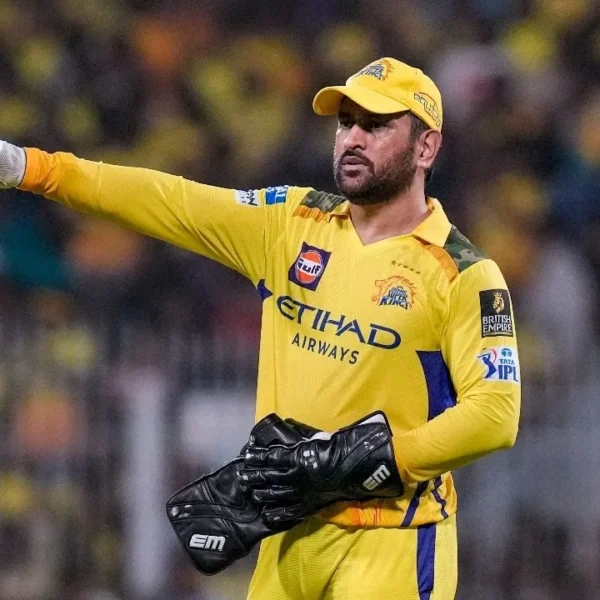 IPL में अब नई टीम के लिए खेलेंगे धोनी, CSK के साथ खराब हुआ रिश्ता? IPL 2026 से बाहर होने के बाद बड़ा दावा