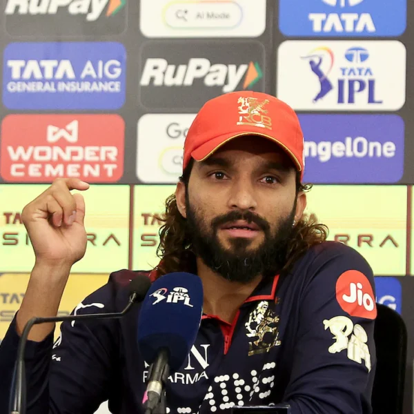 बेंगलुरु की जगह अहमदाबाद में कराने पर भड़के RCB के कप्तान रजत पाटीदार, कहा “ये सब BCCI का….