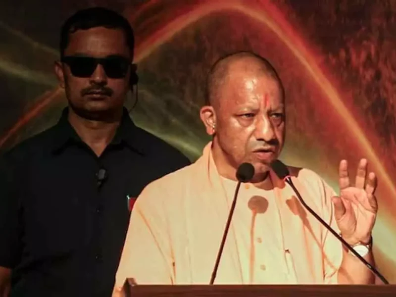 Yogi Adityanath: ईमानदार व्यापारियों के लिए व्यापारी-अनुकूल टैक्स व्यवस्था जरूरी