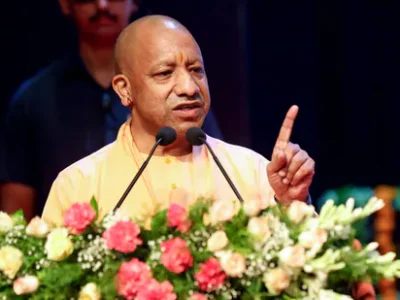 खरीफ सीजन को लेकर सतर्क हुए मुख्यमंत्री योगी, विभागों को दिए विशेष निर्देश