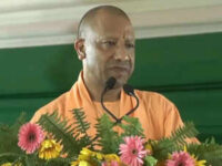 बुजुर्गों के सम्मान और सेवा का संदेश: योगी आदित्यनाथ की भावनात्मक अपील