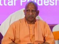 अयोध्या दौरे को लेकर कांग्रेस पर बरसे योगी, बोले- झूठ के सहारे राजनीति कर रही पार्टी