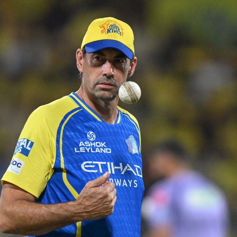 CSK के कोच स्टीफन फ्लेमिंग की हुई  छुट्टी, इस वजह से फ्रेंचाइजी ने दिखाया बाहर का रास्ता, अंदर की खबर आई सामने!