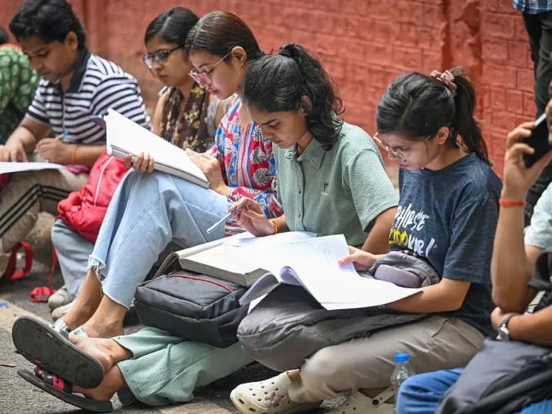 UPSSSC में 1829 ऑडिटर और सहायक लेखाकार पदों पर भर्ती शुरू, कितनी होगी सैलरी, ऐसे करें आवेदन