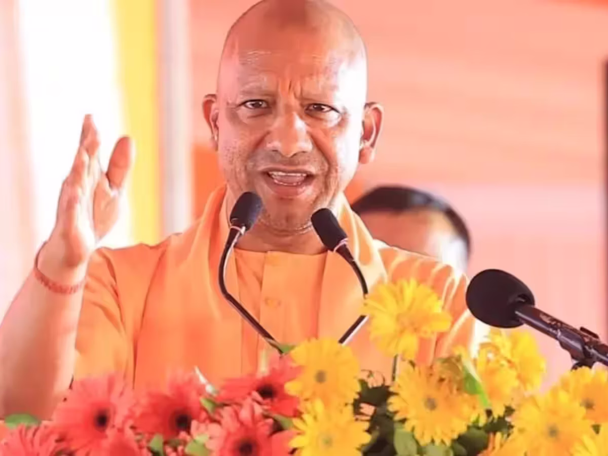 ‘संसद की दीवारें बनवाने के लिए एसपी ने मंदिर के दान का इस्तेमाल किया’: राम मंदिर विवाद के बीच योगी आदित्यनाथ का पलटवार