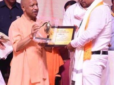 योगी आदित्यनाथ बोले- उत्तर प्रदेश के आम वैश्विक गुणवत्ता मानकों पर खरे उतरें