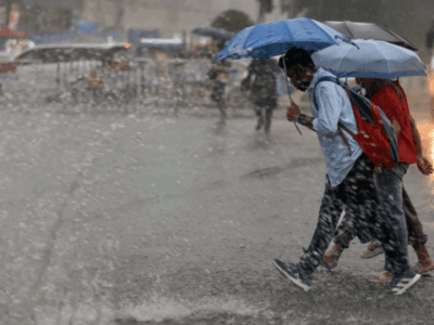 यूपी में फिर बदलेगा मौसम, 25 से ज्यादा जिलों में भारी बारिश का अलर्ट, आंधी-बिजली को लेकर भी चेतावनी
