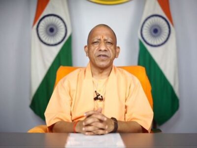 बलिया में बाढ़ का हवाई सर्वे करेंगे सीएम योगी, पीड़ितों को बांटेंगे राहत सामग्री