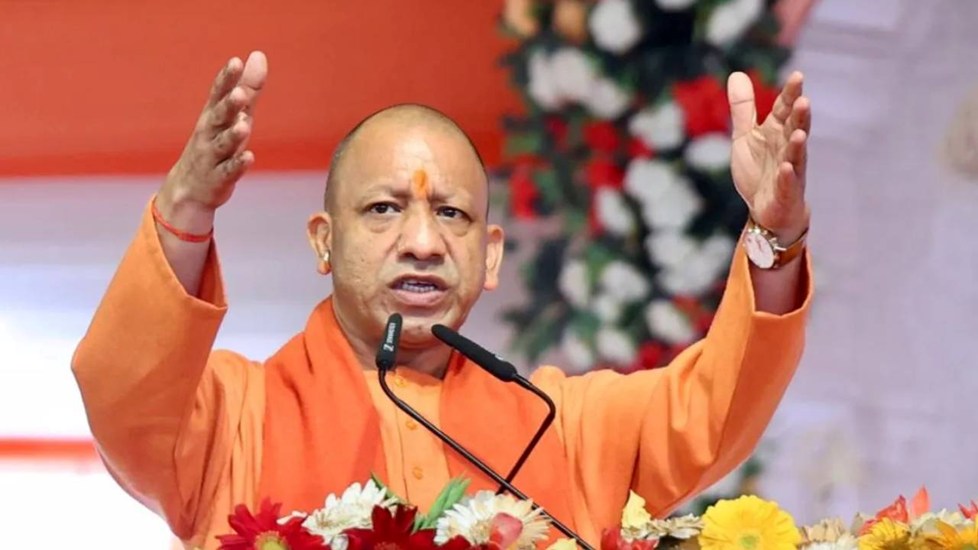 CM Yogi Lok Ayukat
