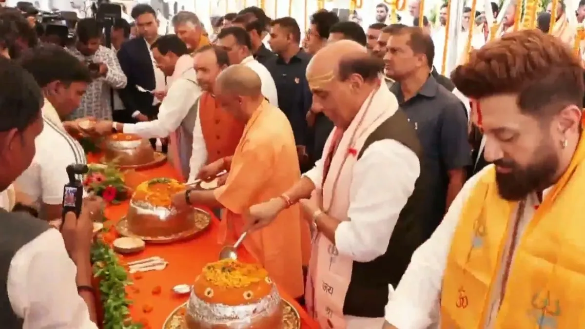 Yogi Adityanath PM Modi Birthday