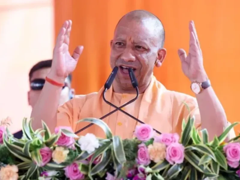 शस्त्र केवल धारण करने के लिए नहीं, राष्ट्र रक्षा के लिए भी तैयार रहना होगा: मुख्यमंत्री योगी आदित्यनाथ