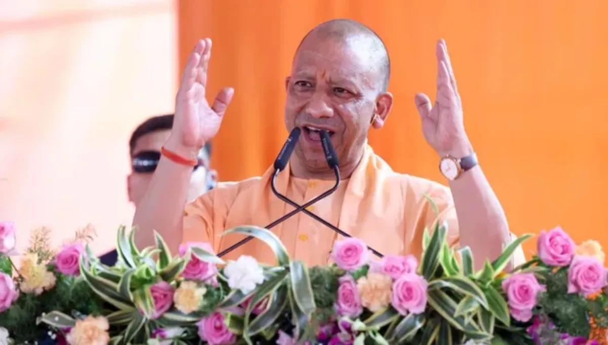 CM Yogi in Varansi