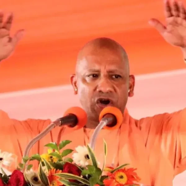 छह महीने में योगी सरकार का एक लाख सरकारी नौकरियों का लक्ष्य, अगले सप्ताह साढ़े चार हजार दारोगाओं को नियुक्ति पत्र