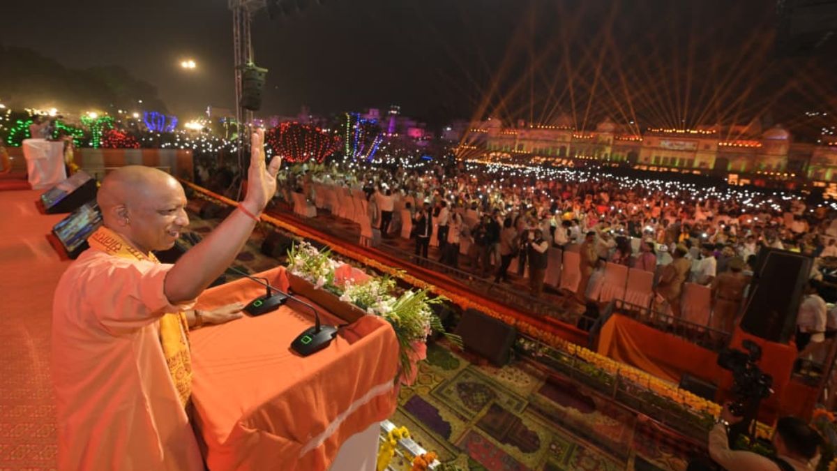 Yogi Adityanath Ayodhya Deep