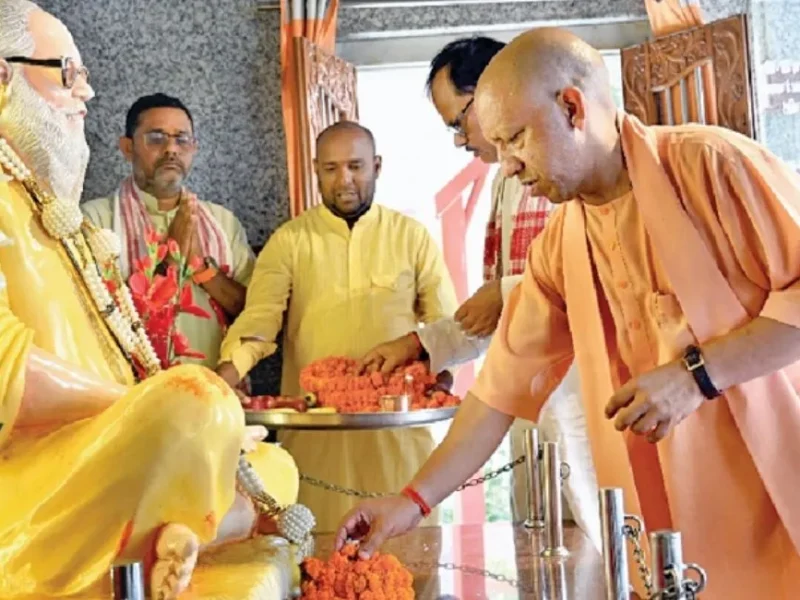 गोरखनाथ मंदिर में मंगलवार सुबह होगा महायोगी गोरखनाथ जी का विशिष्ट पूजन